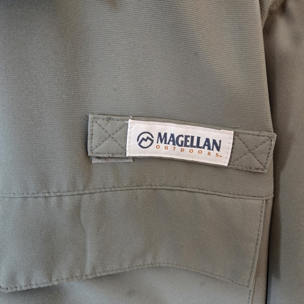 Magellan 🎣🏕 - Picture 5 of 8